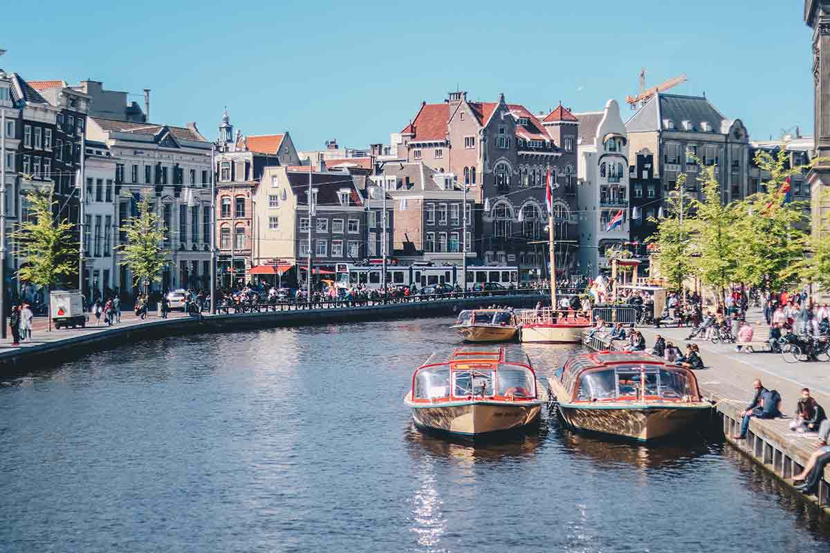 amsterdam canal