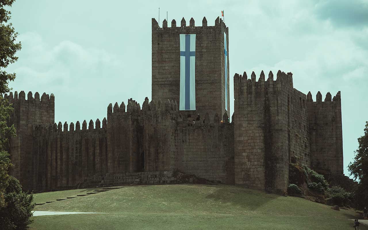 he well preserved castle of Guimarães