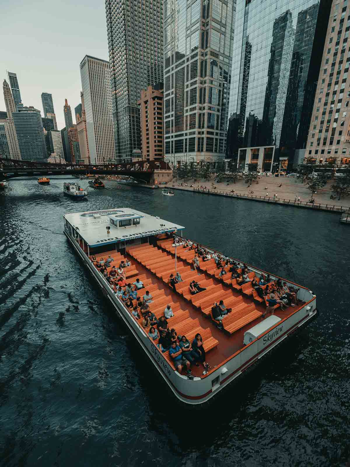  Tourists enjoying floating tours in Chicago