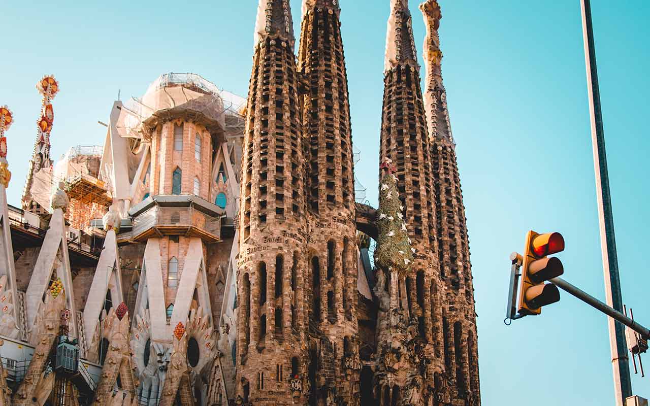 The La Sagrada Familia is one of the recognizable tourist spot not only in Barcelona but in whole Spain. 