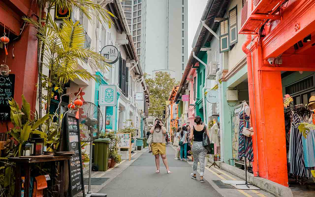 Singapore has lots of places and activities to offer to visiting tourists