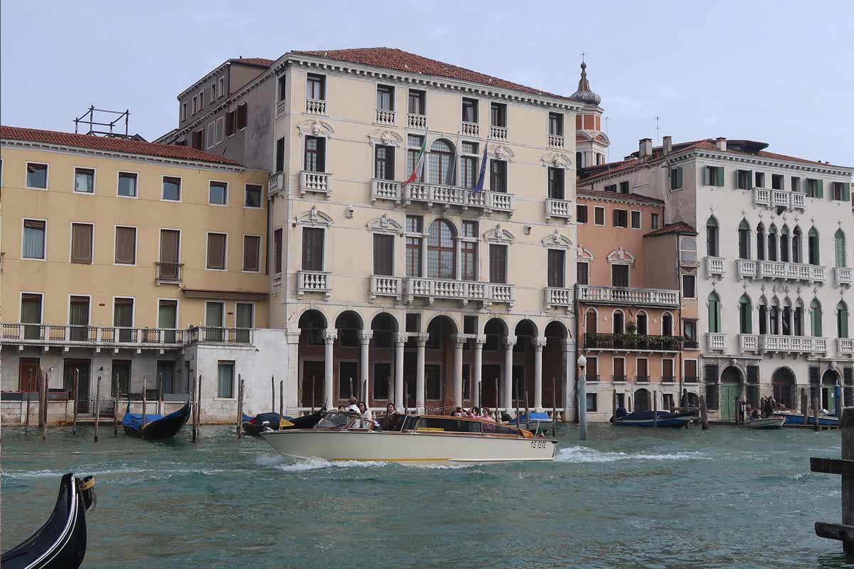 venice city on the water