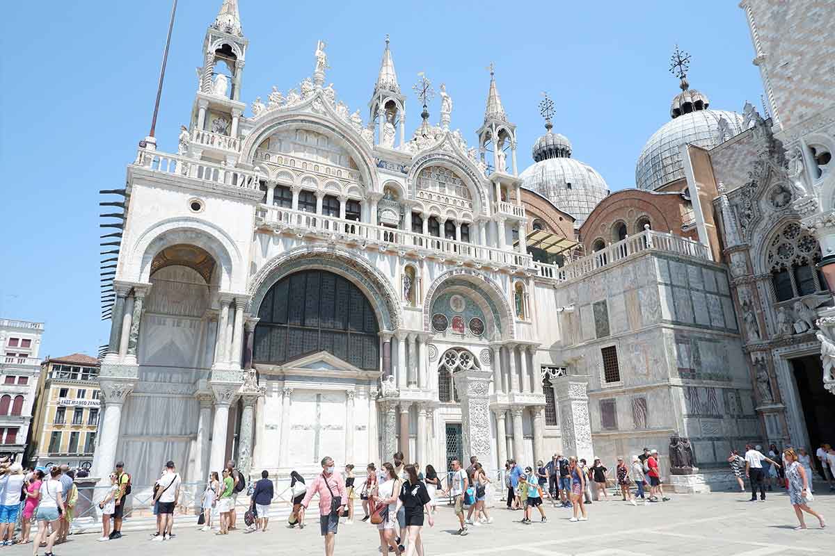 exploring venice italy