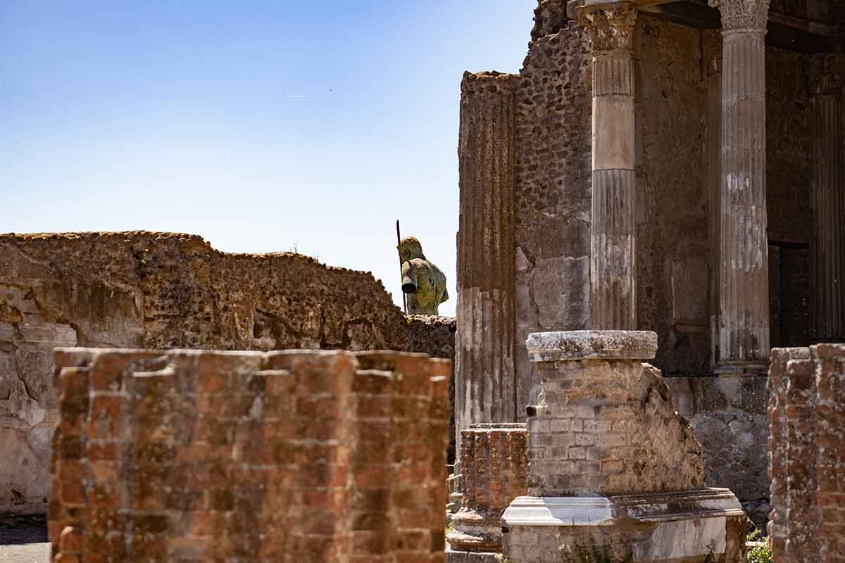 pompei naples italy