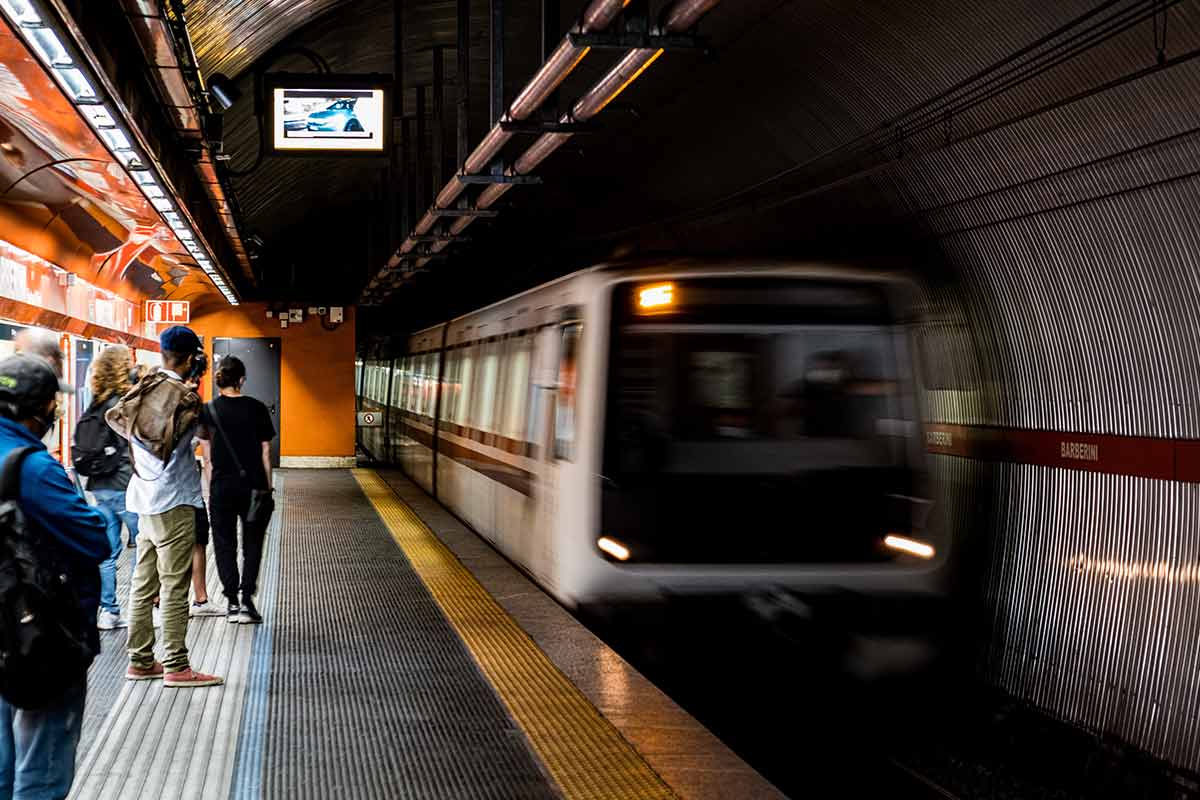 metro in rome