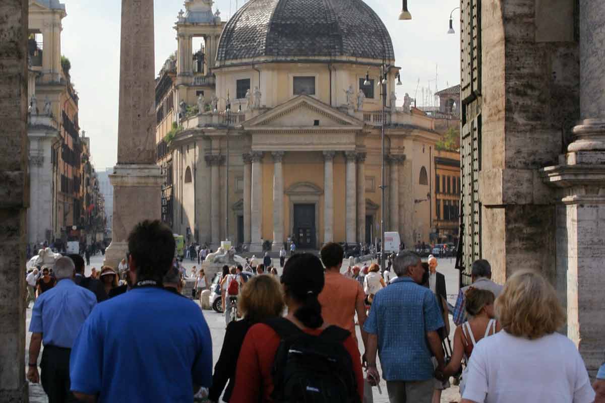 tourism in rome italy