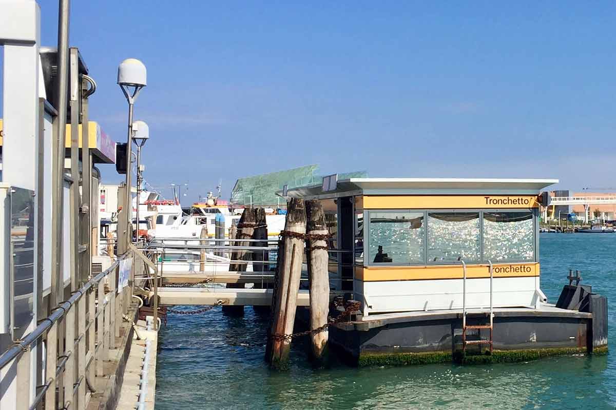 tronchetto water bus