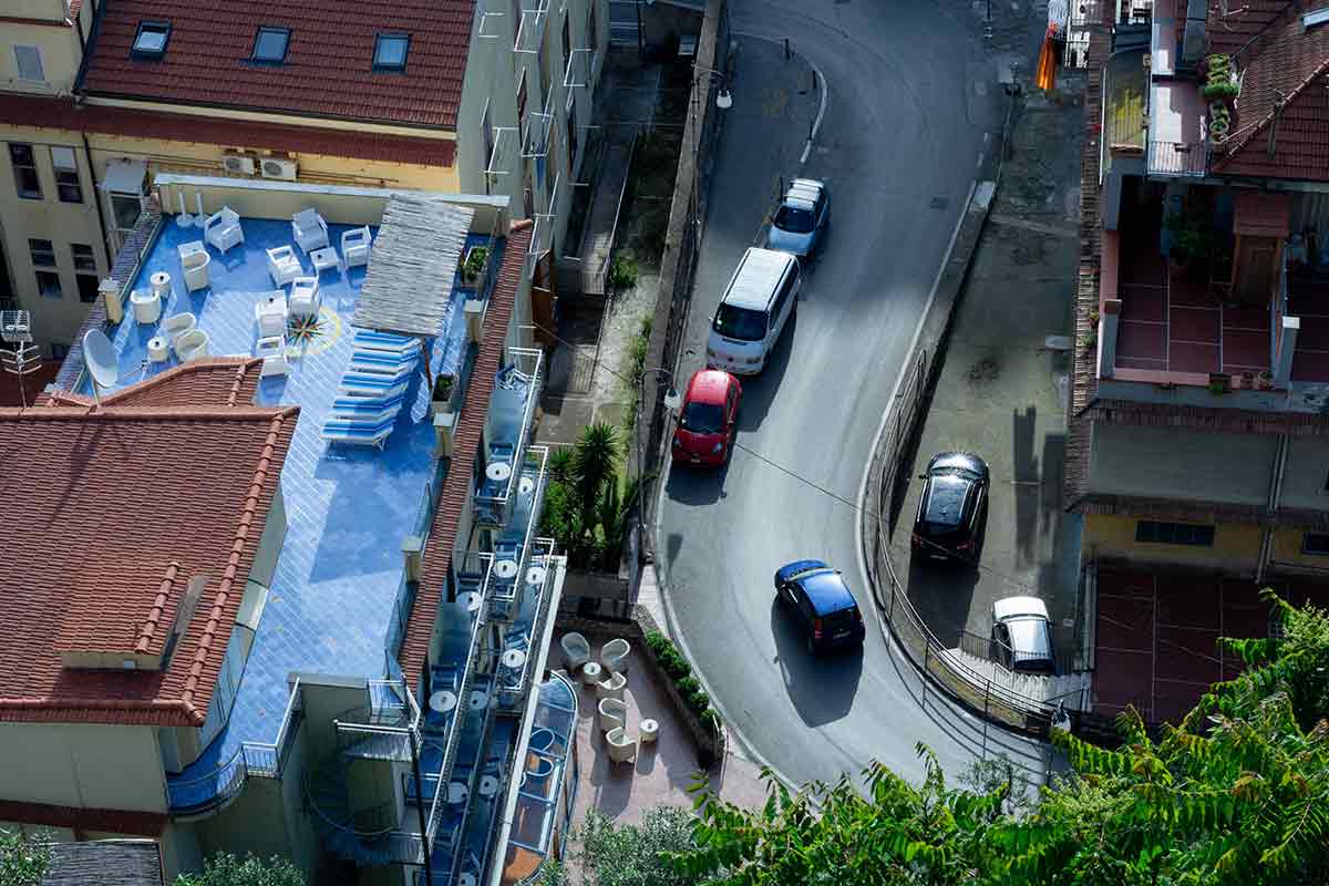 driving sorrento italy