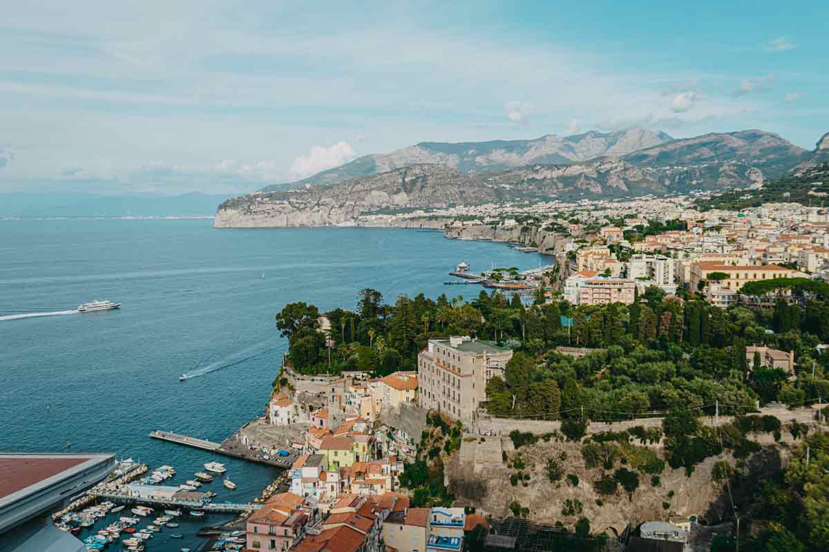 arriving in sorrento italy