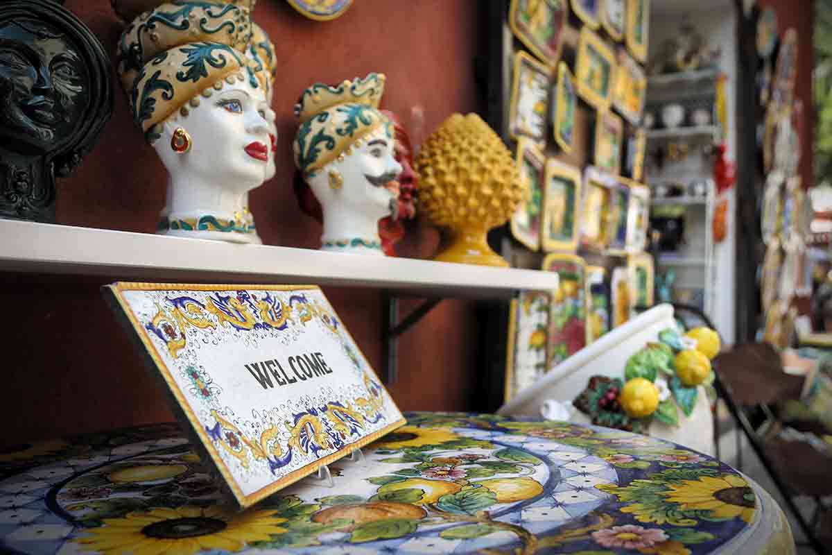 positano gifts to carry home