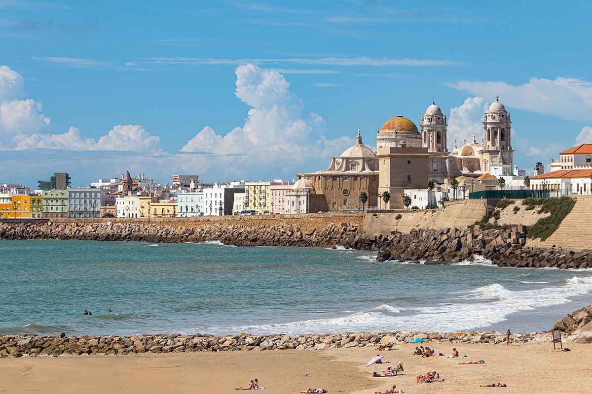 is cadiz worth visiting