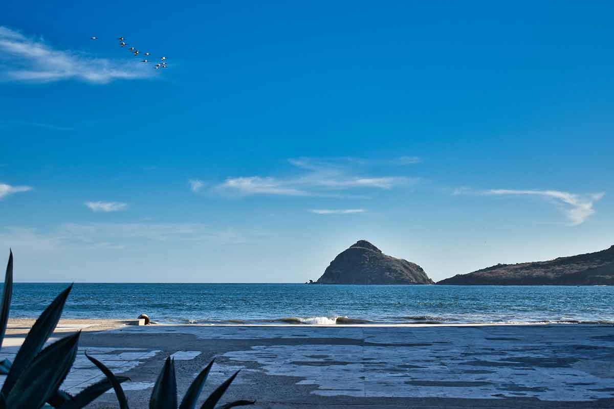 best time to visit mazatlan