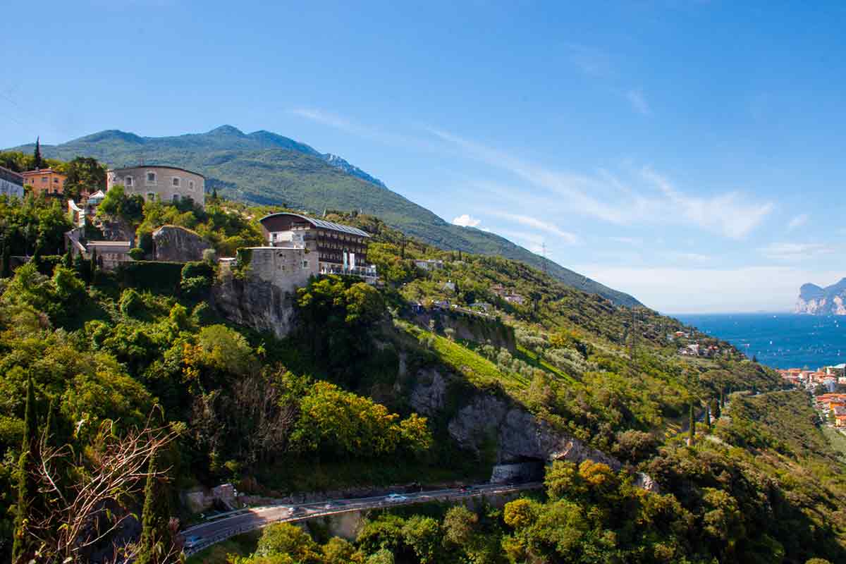 lake garda italy