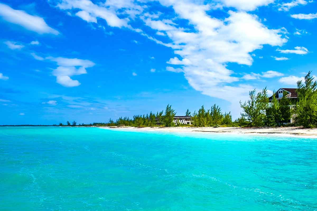 safe caribbean islands turks and caicos