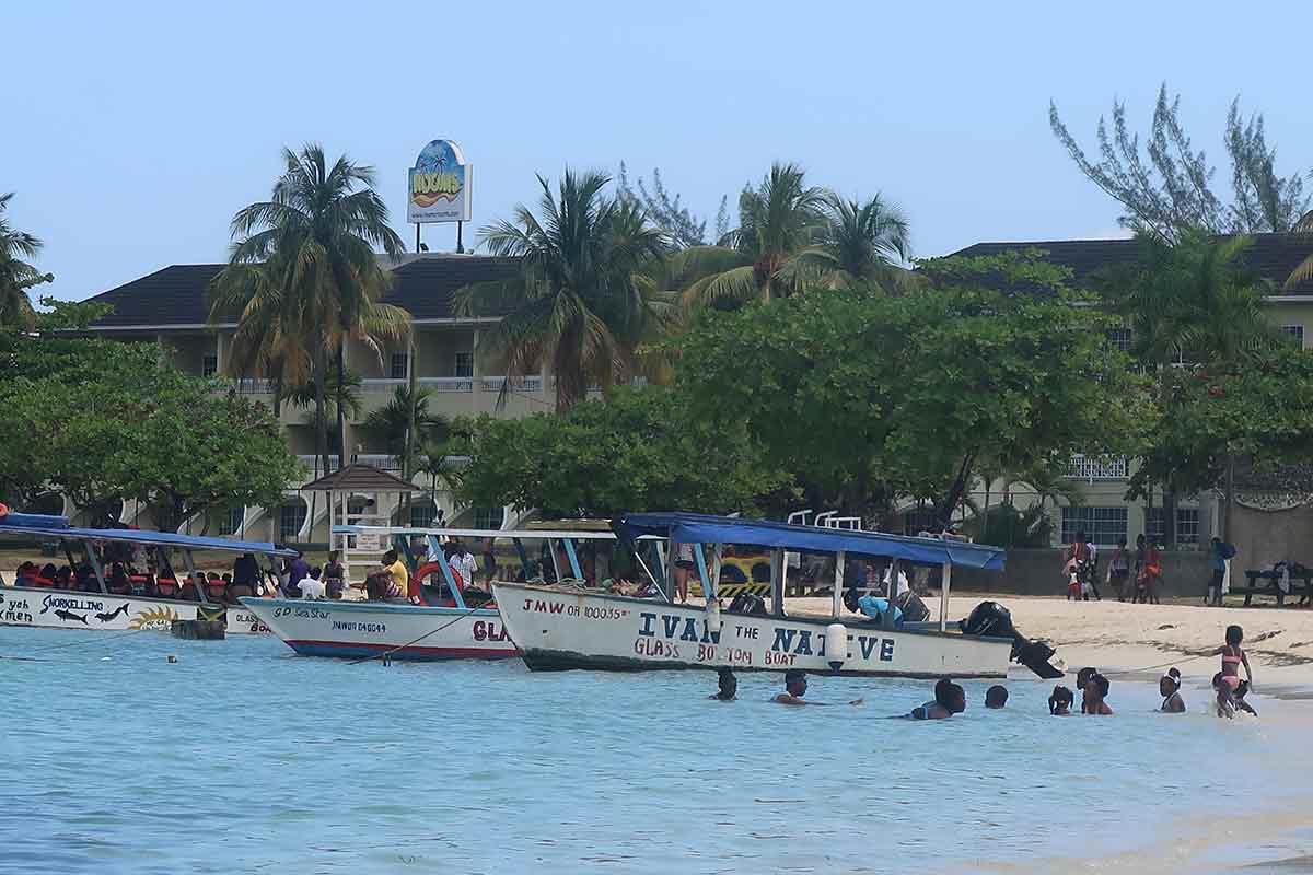 ocho rios beach