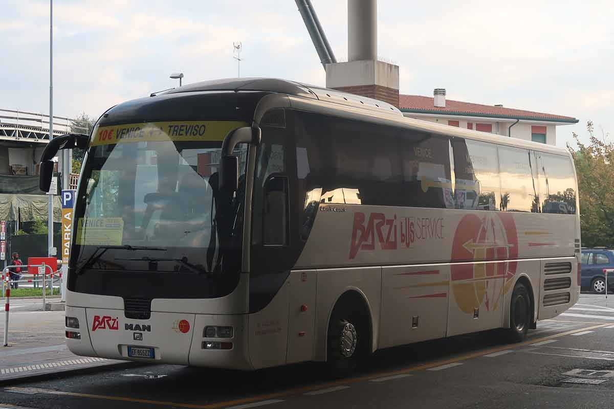 barzi bus from treviso to venice